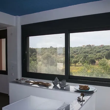 Liofyto - Stylish With Views To Foinikounda Bay Villa Kamária