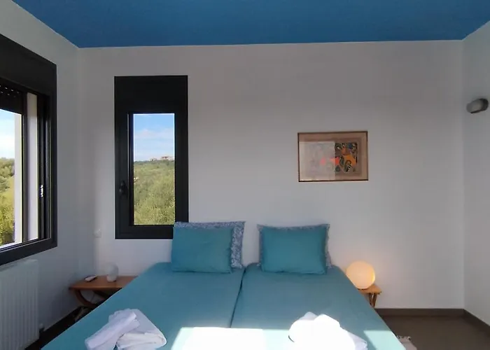 Villa Liofyto - Stylish With Views To Foinikounda Bay Kamária