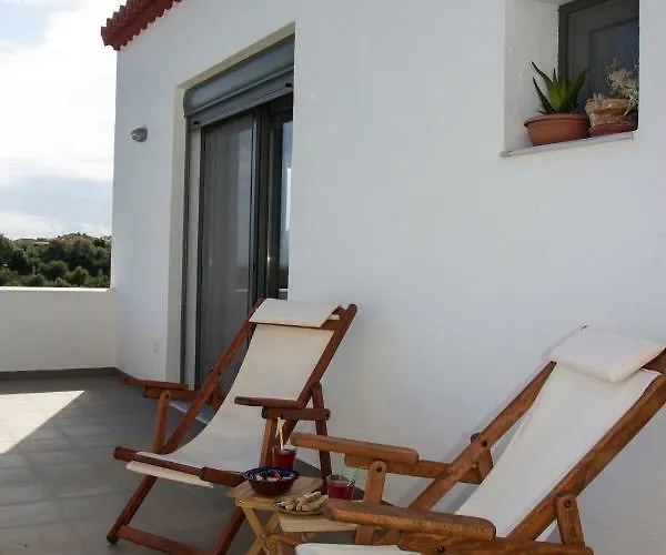 Villa Liofyto - Stylish With Views To Foinikounda Bay Kamária